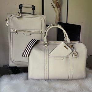 Henri Bendel Suitcase Luggage Carry On Duffle Overnight Passport Cover Case